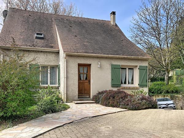 Maison individuelle sous sol total 3 chambres possibilite 4