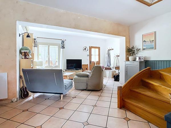 Maison individuelle sous sol total 3 chambres possibilite 4
