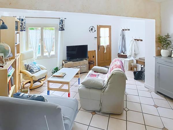 Maison individuelle sous sol total 3 chambres possibilite 4