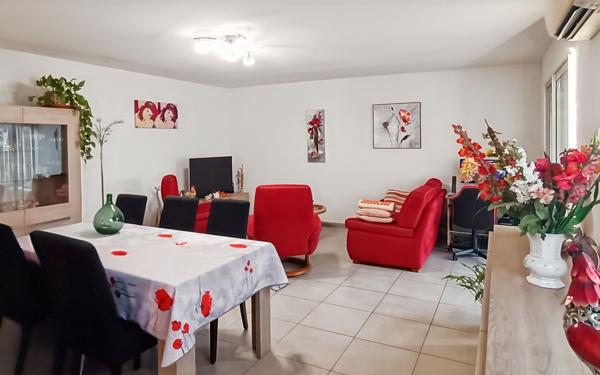 Maison à vendre    3 pièces •  Oraison