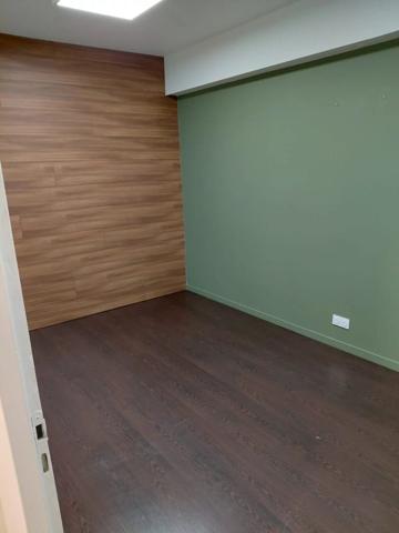 Location Local commercial 7 pièces 88 m2 à Mérignac