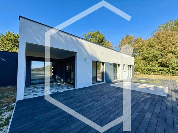 Maison contemporaine à 10 minutes de Cosne-sur-Loire