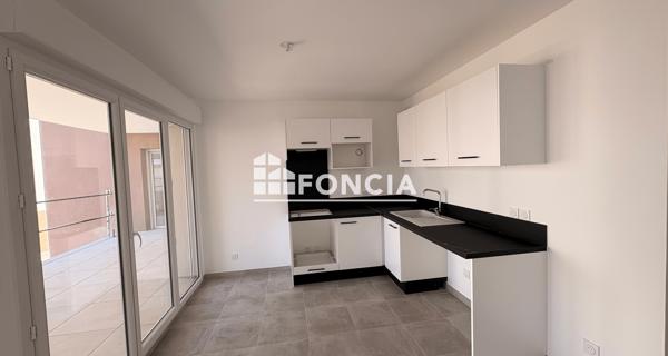 Location Appartement 3 pièces 74.17 m² - Morières-lès-avignon 84310