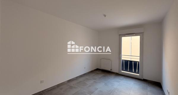 Location Appartement 3 pièces 74.17 m² - Morières-lès-avignon 84310
