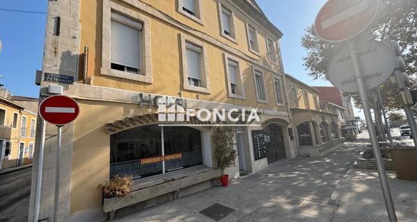 À vendre Local commercial 594.15 m² - Martigues 13500
