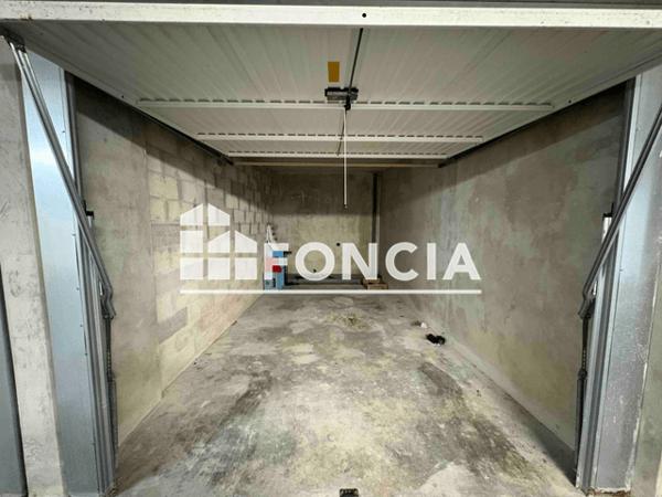 Location Parking 12 m² - Cannes 06400