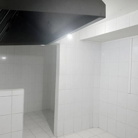 Maison de ville spacieuse au cœur de Basse-Terre – 315 000 €*