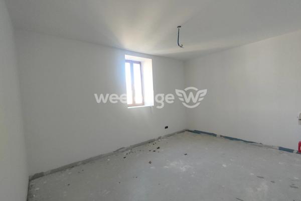 Maison à vendre 10 pièces de 260 m² à Saint-Christol