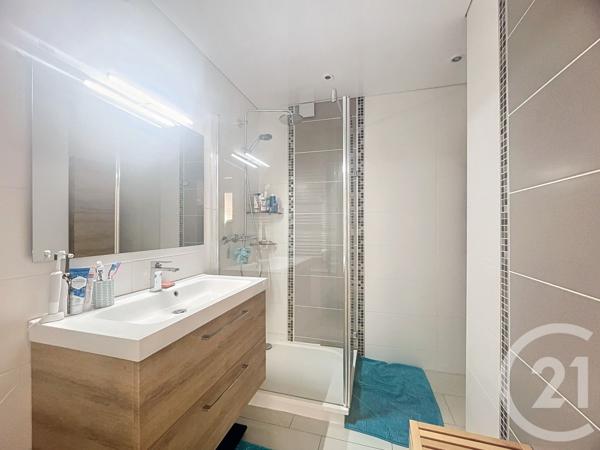 Appartement F4 à vendre  4 pièces - 101 m2 ST JULIEN LES METZ - 57