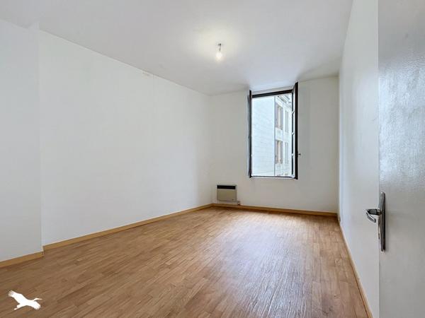 Maison à vendre 96 624 € La Réole 5 p 122 m² DPE C