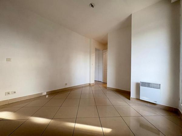 Appartement Fréjus 4 pièces dernier étage Terrasse de 39 M²