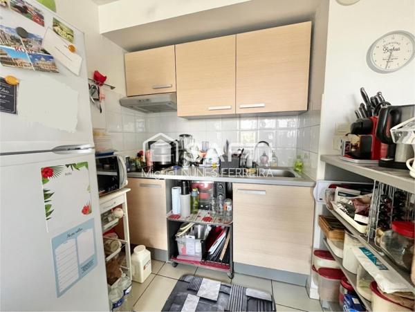 Appartement loué avec Ascenseur, Balcon et Place de parking