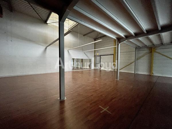Bureaux à louer à Wambrechies centre d’affaires avec parkings privatifs