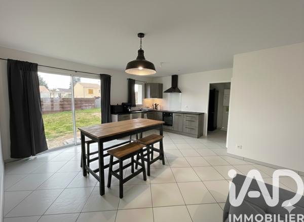 Maison à vendre 4 pièces 82 m² Montguyon