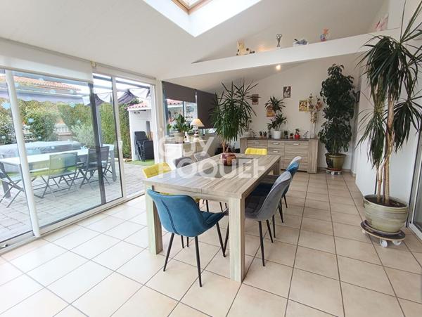 Maison Savigneux 5 pièce(s) 129 m2