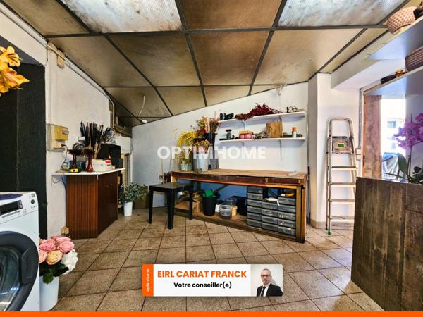 LOCAL COMMERCIAL DE 103 M² AVEC UN APPAREMENT :