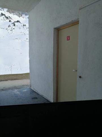 Appartement à vendre 1 pièces LA MONGIE (65) avec cellier, casier à ski, et balcon.