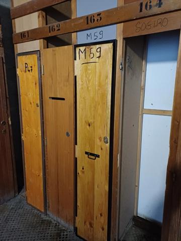 Appartement à vendre 1 pièces LA MONGIE (65) avec cellier, casier à ski, et balcon.
