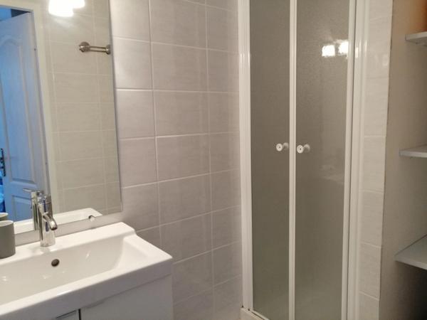 Appartement à vendre 1 pièces LA MONGIE (65) avec cellier, casier à ski, et balcon.