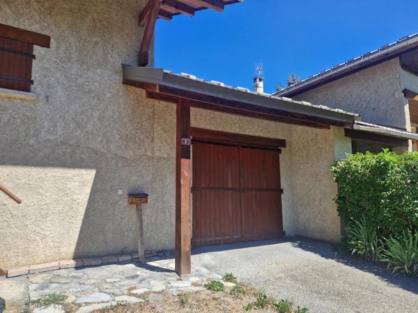 Maison avec terrain à 5mn de jausiers et 10 mn de Barcelonnette