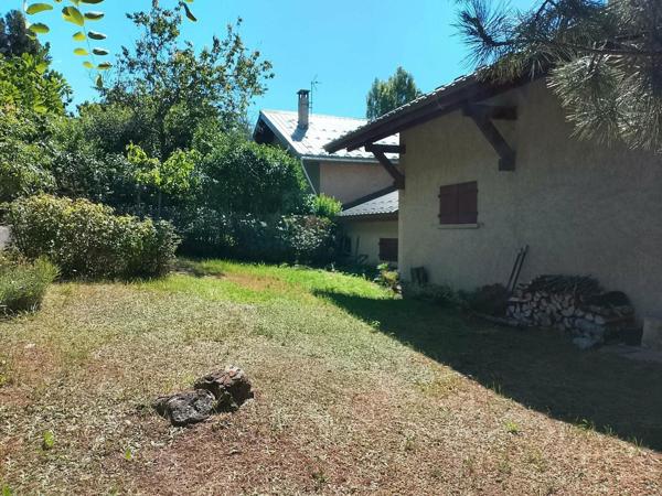 Maison avec terrain à 5mn de jausiers et 10 mn de Barcelonnette