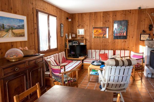 Maison avec terrain à 5mn de jausiers et 10 mn de Barcelonnette