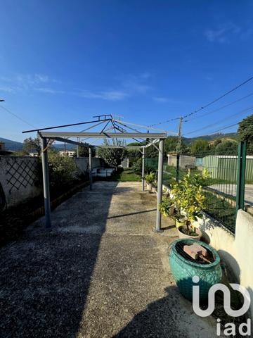 Appartement à vendre 3 pièces 80 m² Cuges-les-Pins