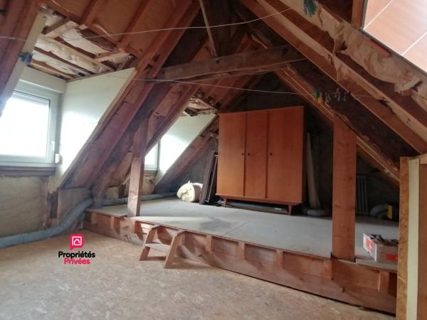 LA FERTE MACE (61600) Maison 3 pièces, 2 chambres , 67 m2 environ . Prix 70 000 honoraires  7,69% inclus à la charge de l'acquéreur, soit 65 000  hors honoraires