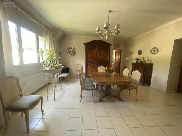 Achat - Maison Saumur 49400 8 pièces 225 m 2 2360 m 2