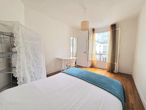 Appartement 2 pièces, calme sur cour - Place Voltaire