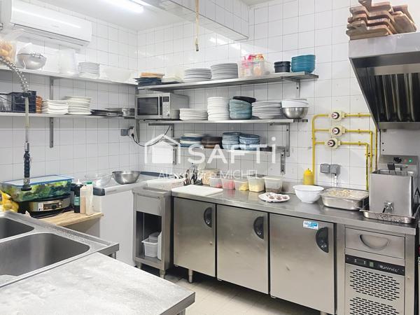 Restaurant 68 m² LA MADRAGUE