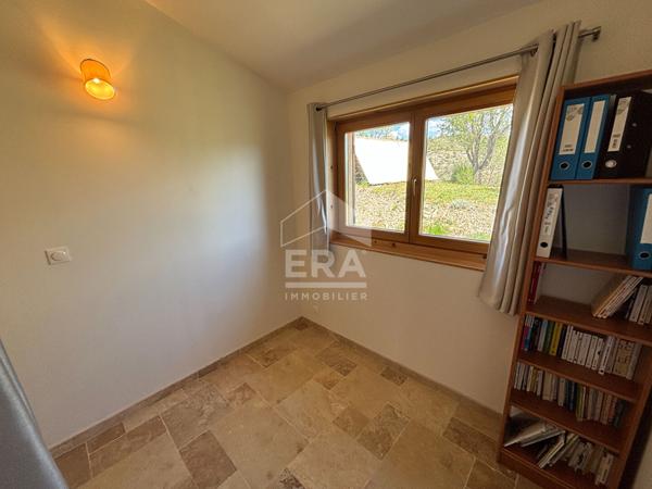 Maison Sisteron 4 pièce(s) de 110m2 plus dépendances