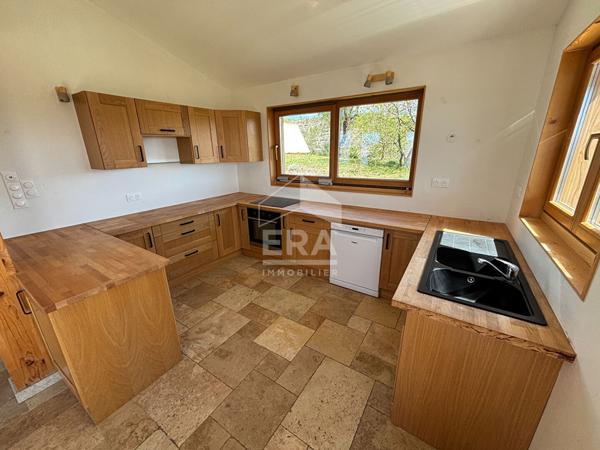 Maison Sisteron 4 pièce(s) de 110m2 plus dépendances