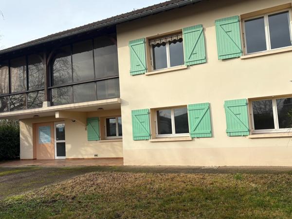 Grande villa, 6 chambres idéale pour une grande famille ou allier projet professionnel et habitation