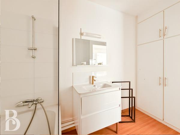 Boulogne-Billancourt (92100) PORTE DE SAINT-CLOUD - BEL APPARTEMENT 1 OU 2 CHAMBRES