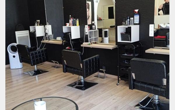 Vente Local commercial Salon de coiffure Sete