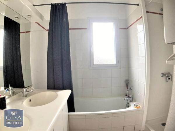 Maison à louer 5 pièces 97.72m² Verdun-sur-Garonne (82600)