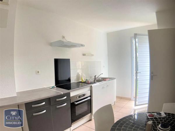 Maison à louer 5 pièces 97.72m² Verdun-sur-Garonne (82600)