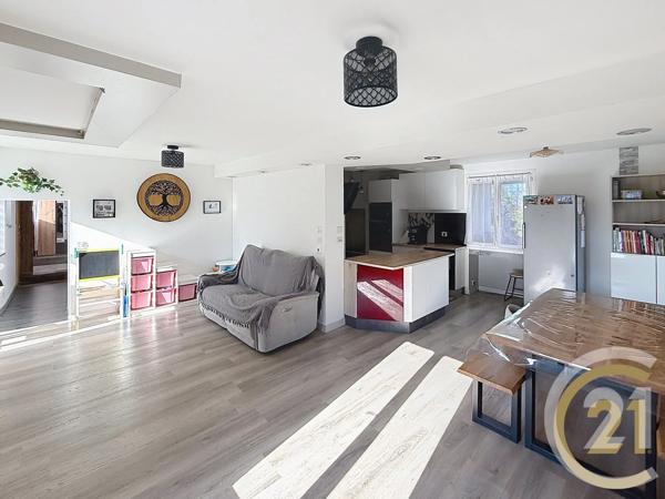 Maison à vendre  6 pièces - 170 m 2   SELONCOURT  - 25