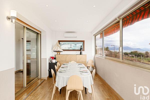 Appartement à vendre 4 pièces 90 m² Antibes