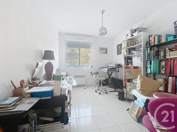 Appartement à vendre  4 pièces - 87,97 m2 ST RAPHAEL - 83