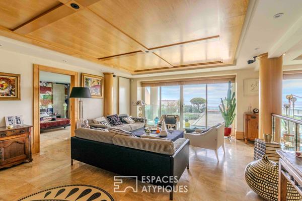 Signature contemporaine et panorama marin pour ce duplex d’exception à La Baule