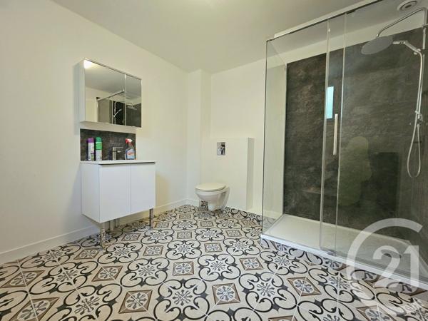 Maison à vendre  8 pièces - 196 m2 ESTREES ST DENIS - 60