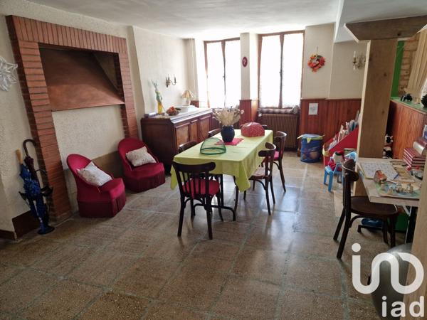 Maison de village 8 pièces de 233 m² à Vanvey (21400)