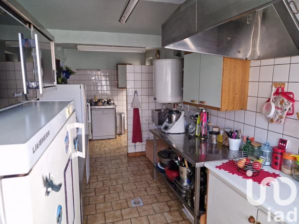 Maison de village 8 pièces de 233 m² à Vanvey (21400)