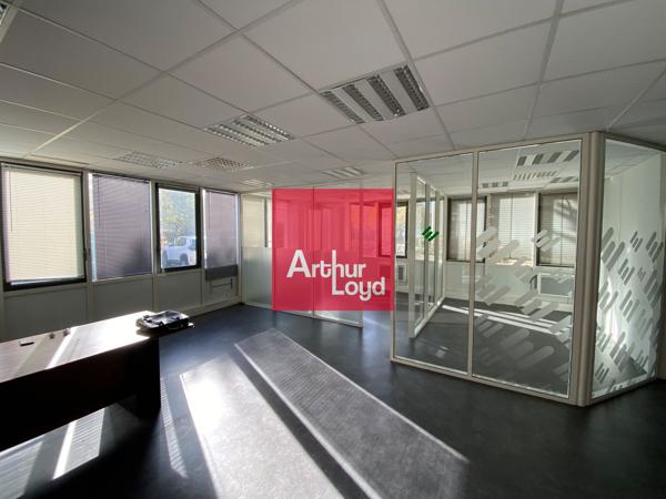 Immeuble à vendre 926 m² - Eybens