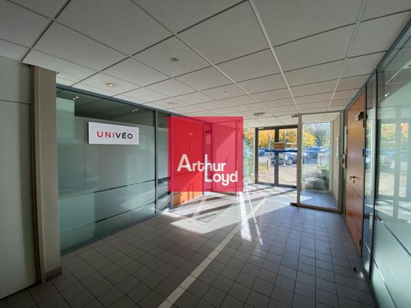 Immeuble à vendre 926 m² - Eybens