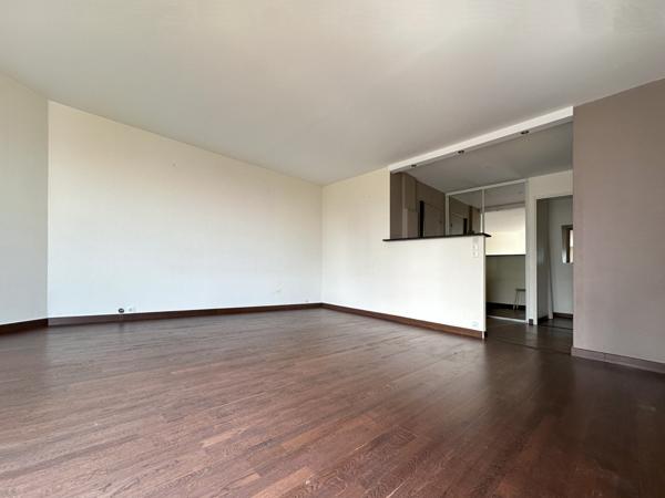 Nanterre (92000) Nanterre Préfecture, Paris La Défense : Appartement de 96,10 m² avec cave et parking souterrain pour 395 000 €