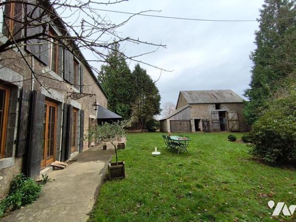 Maison et 8 ha de terrain - LONLAY L'ABBAYE.