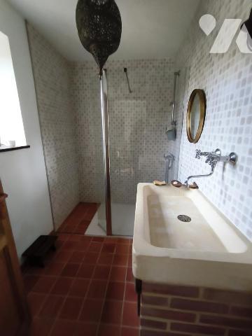 Maison et 8 ha de terrain - LONLAY L'ABBAYE.